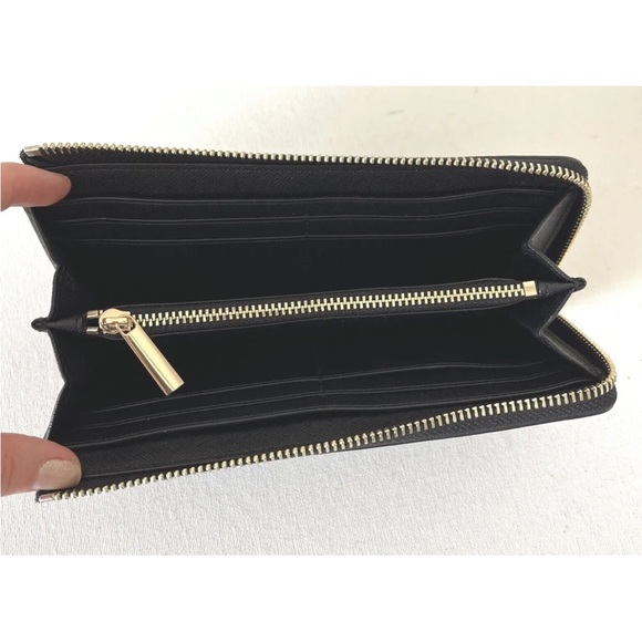 New Tory Burch Emerson L-Zip Continental Wallet Saffiano Leather Black - Picture 4 of 4